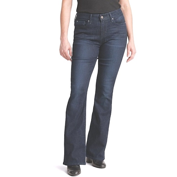 Levi's Denim - Levi’s Signature Modern Bootcut Jeans Size 14L